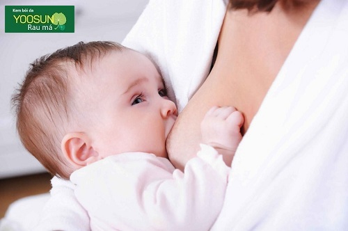 Trẻ dị ứng sữa mẹ: Dấu hiệu và cách xử lý khi dị ứng với sữa mẹ.