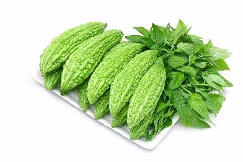 Tắm nước khổ qua có tác dụng gì