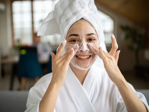 Da bị dị ứng sữa rửa mặt