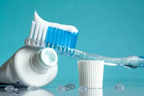 Da bị dị ứng kem đánh răng là gì
