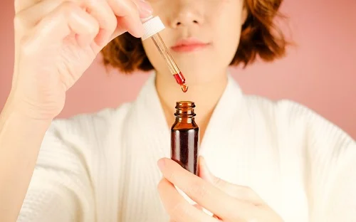Cách tránh bị dị ứng với niacinamide