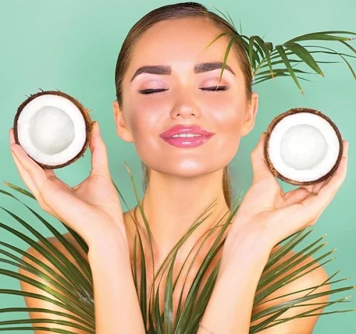 Dầu dừa massage mặt được không vậy? Dầu dừa massage mặt được không