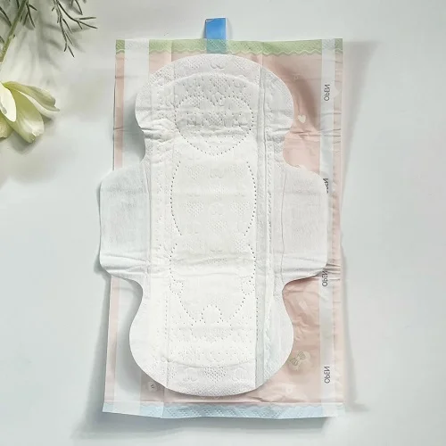 Bị dị ứng băng vệ sinh bị ngứa