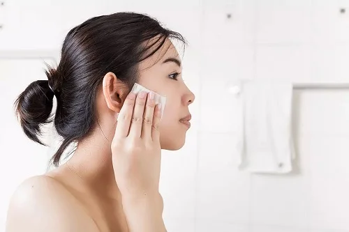 Dị ứng khi sử dụng nước tẩy trang