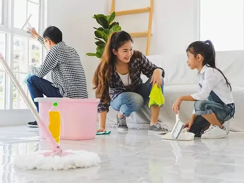 bị con dĩn đốt phải làm sao