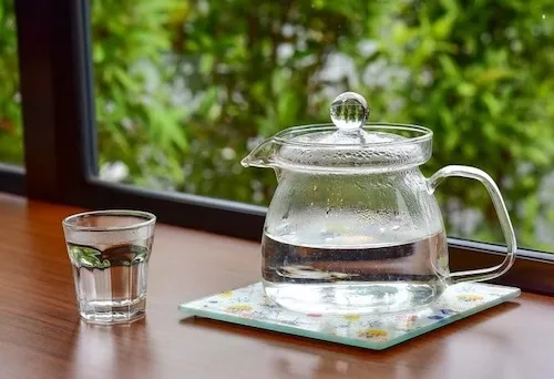 uống nước dừa khi bị dị ứng có sao không
