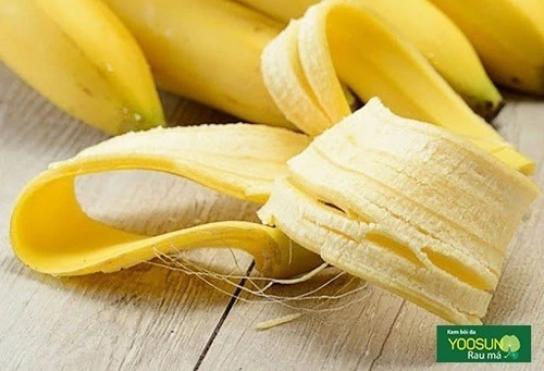 Nổi mụn bọc dưới cằm
