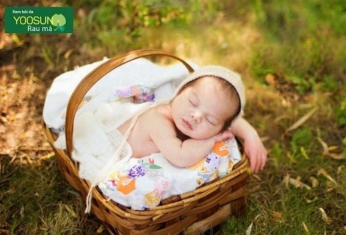 Tắm nắng cho trẻ sơ sinh đến khi nào