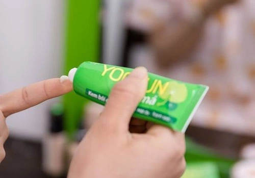 Bị bỏng hơi nước bôi gì