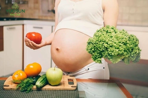 Mẹ bầu bị rôm sảy khi mang thai