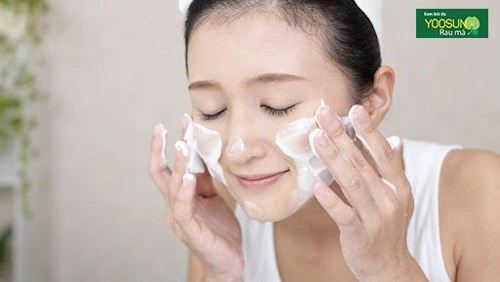 Bị ngứa da mặt phải làm sao