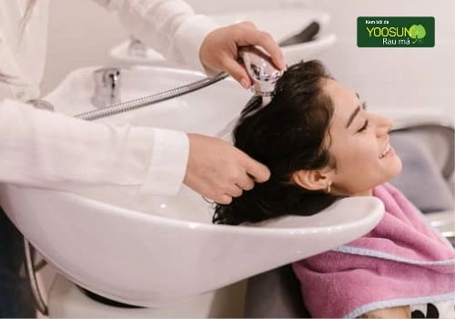 bị thuỷ đậu có nên gội đầu không