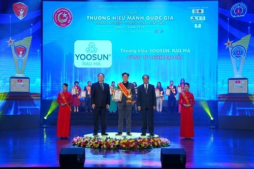 Nhãn hàng Yoosun Rau má – Công ty TNHH Đại Bắc vinh dự lọt TOP 10 Thương hiệu mạnh Quốc gia 2024
